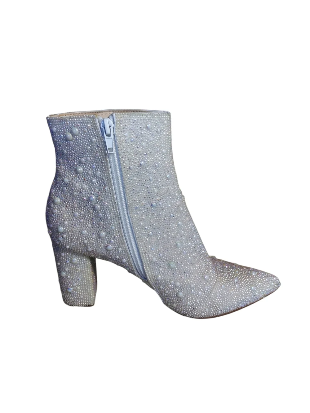 Betsey Johnson Cady Pearl Rhinestone Booties Ivory Bridal Wedding Ankle Boots 8